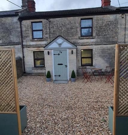 Quirky Cottage - Dogs Welcome Corsham Buitenkant foto